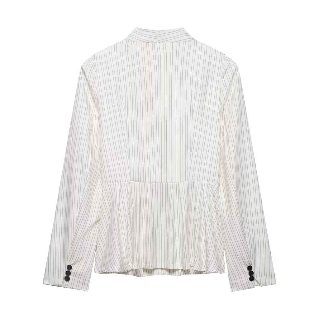 Shoulder padded long sleeved striped short skirt hem suit jacket