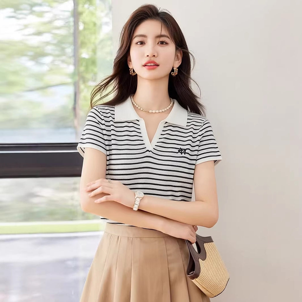 Elegant Turn-Down Collar Short Sleeve T-Shirt for Women Plus Size Polo Neck Versatile Casual Top, Slimming Fit