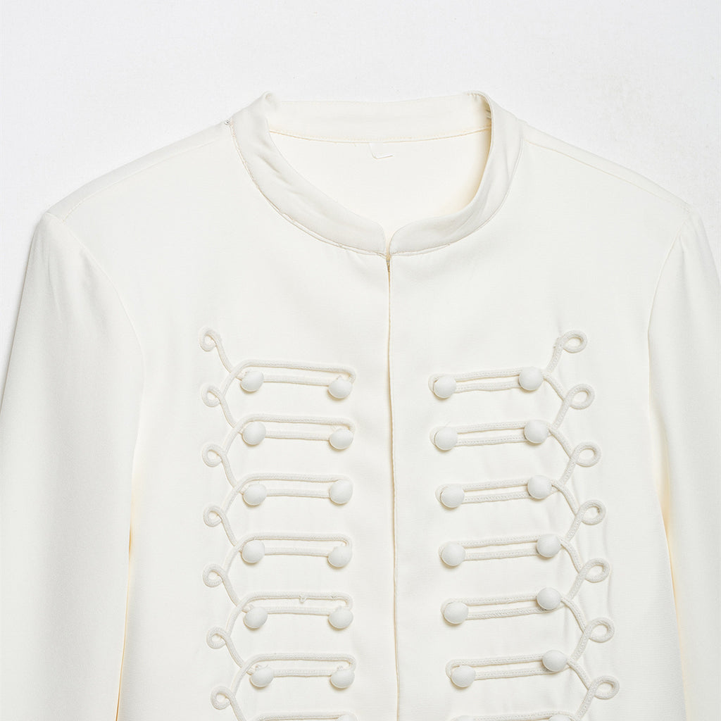 Stand up collar with shoulder pads long sleeved short jacket