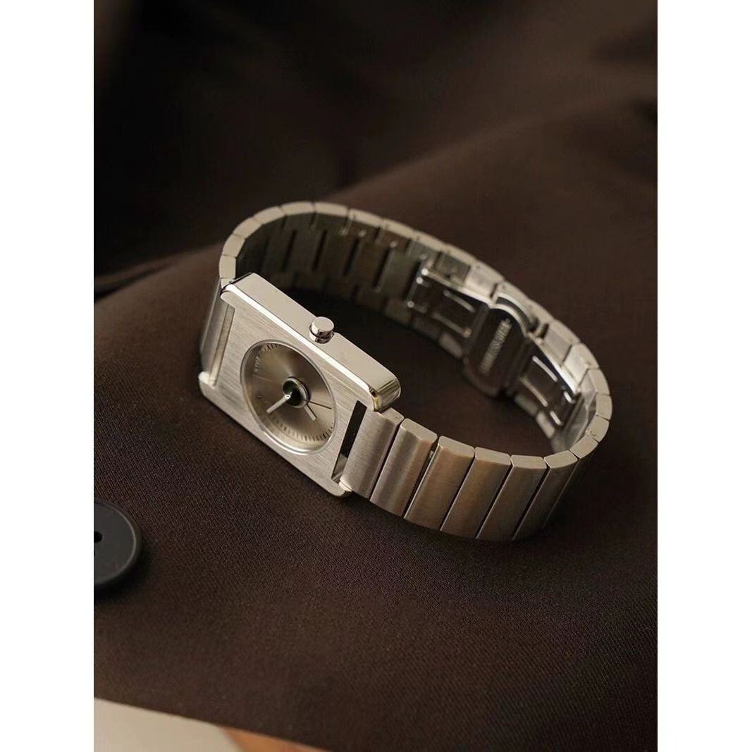 ff82786aa6c14f87a221825aed451e74