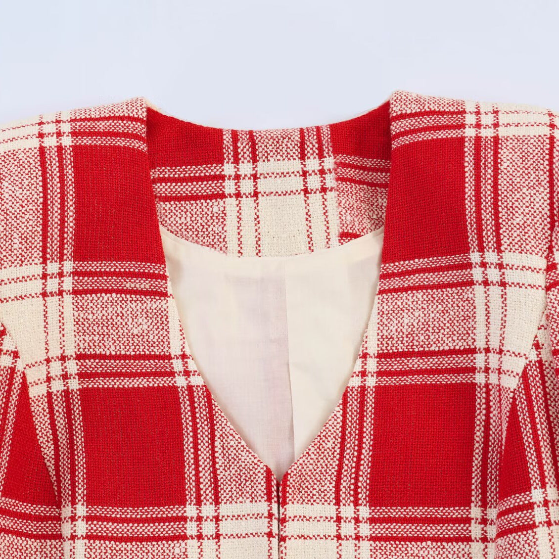 Versatile plaid slim fit short jacket