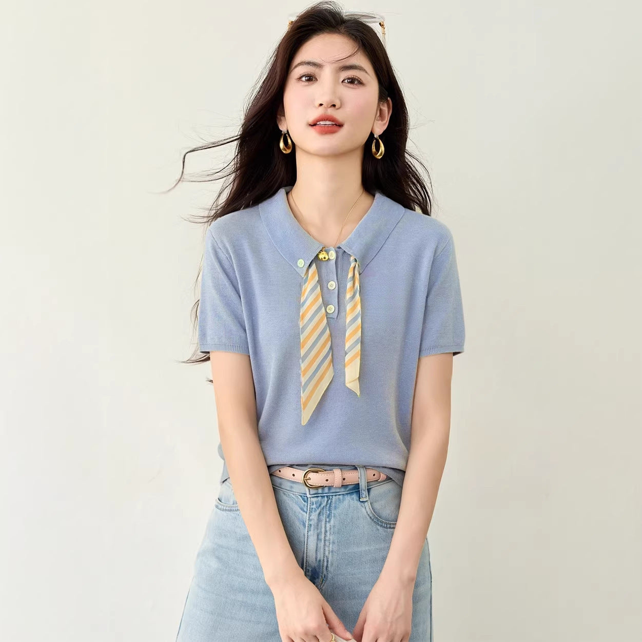 Chic Knit Sleeveless Polo Neck T-Shirt with Scarf for Women, Summer Casual Loose Fit Top, Small Chic Style
