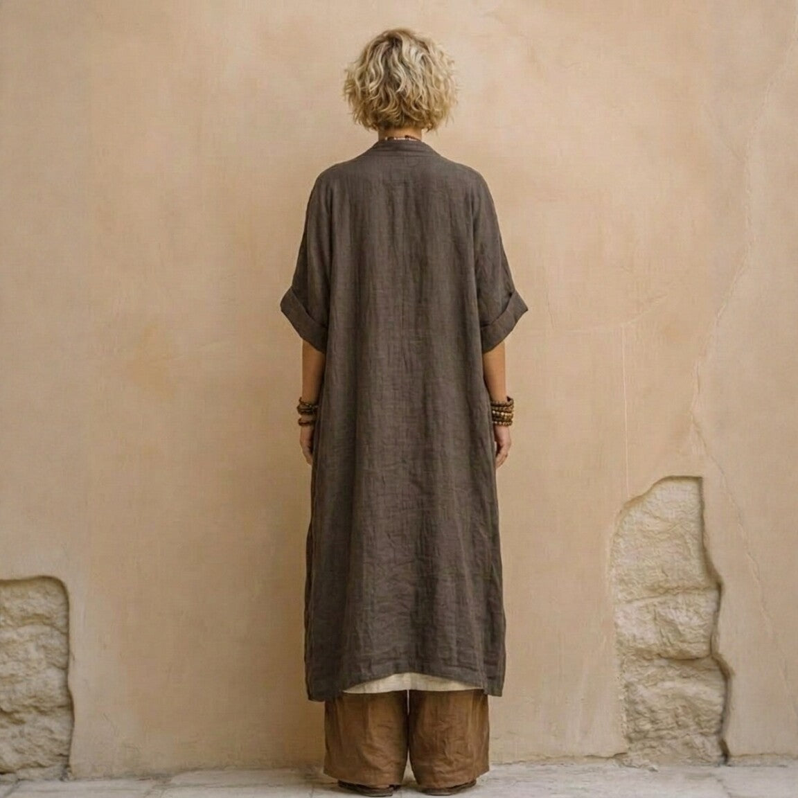 Loose Embroidered Long Robe Two-Piece Set for Women, Casual Wide-Leg Pants Outfit, Fashionable and Trendy