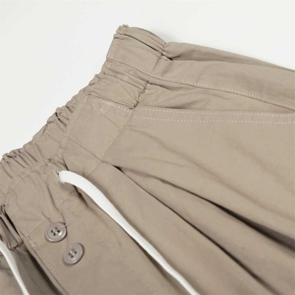 loose wide-leg pants