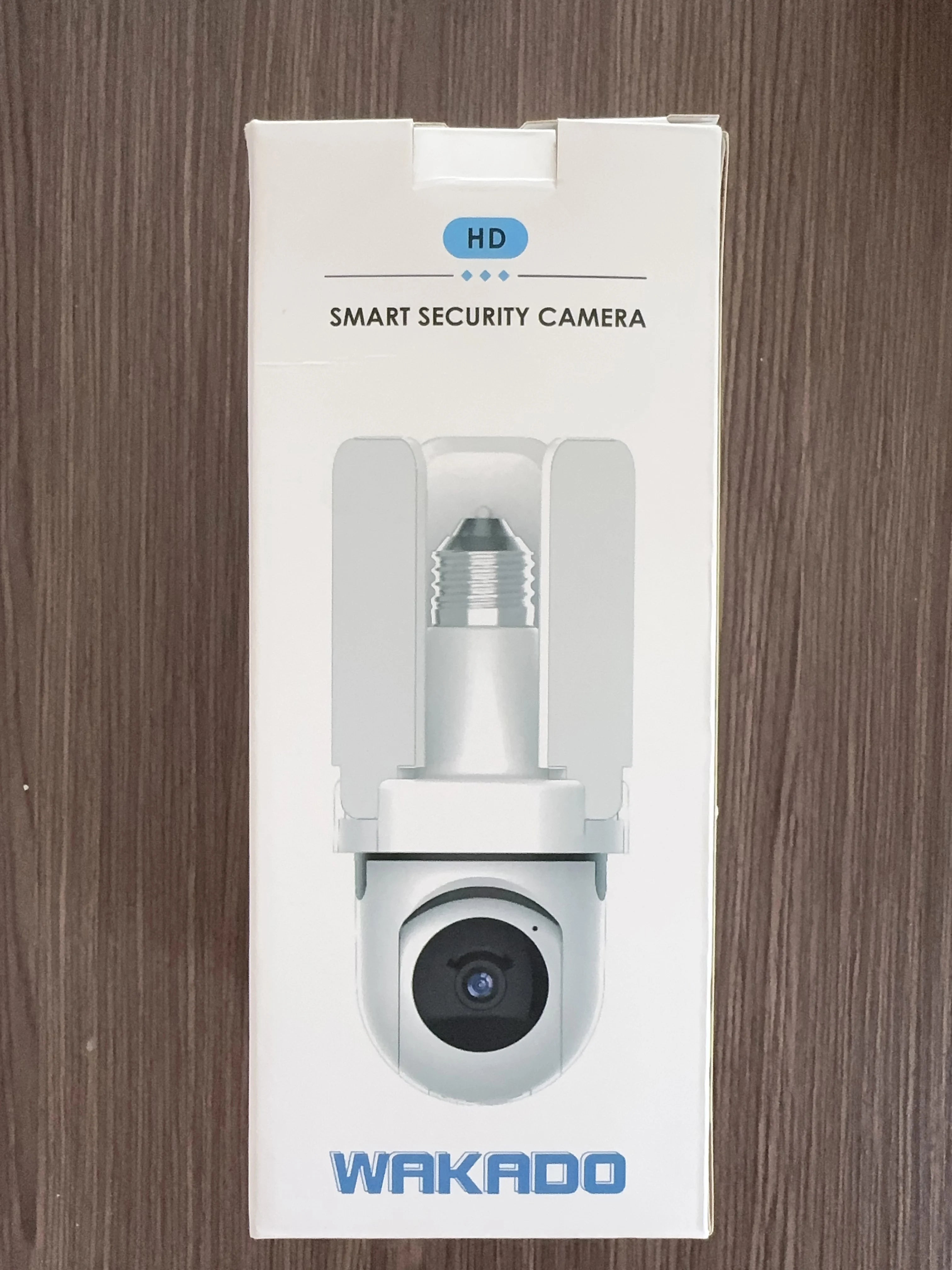 Night Vision 360 Degree 360 Monitor Home Wireless Mini Light Bulb Camera Three-leaf Fan Indoor CCTV Security Camera