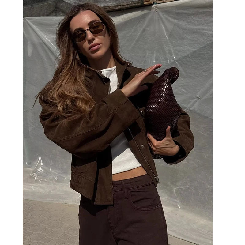Women's Slim Warm Autumn Jacket with Big Pockets – Elegant Street-Style Coat