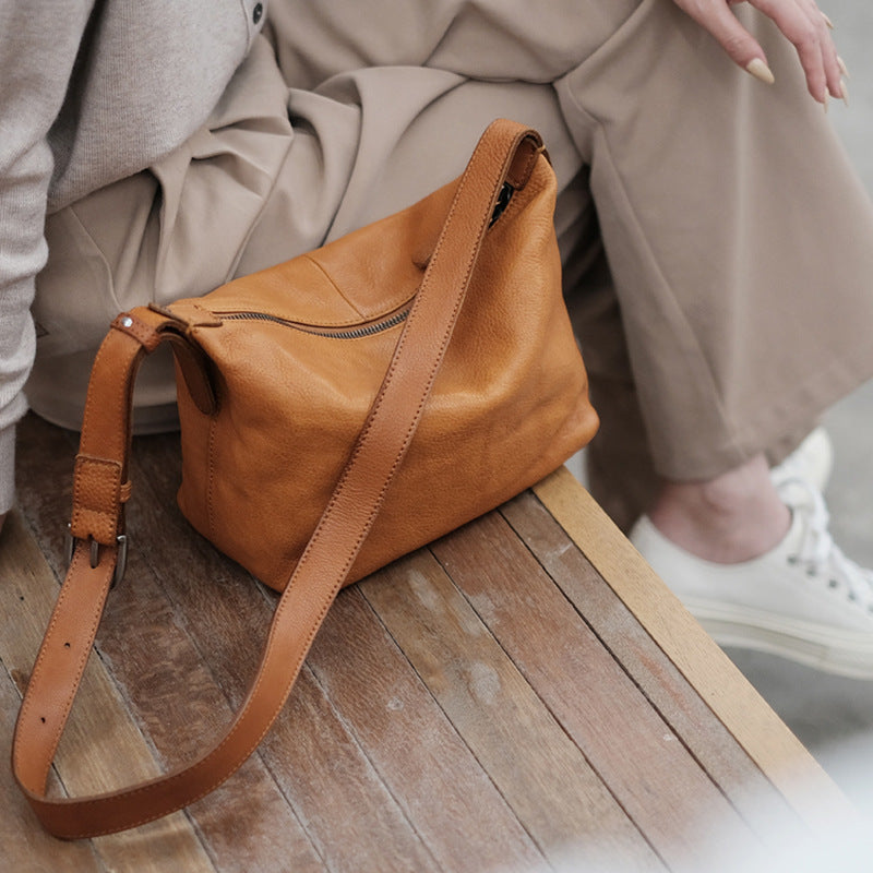 Women's genuine leather dumpling bag with wide strap